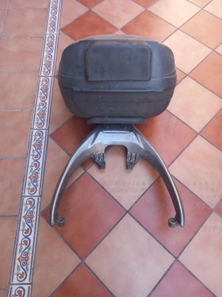 Baúl para moto shad