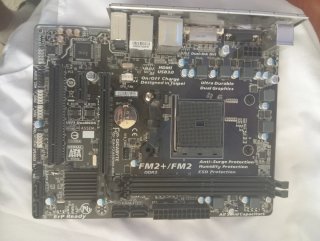 Placa Base Gigabyte FM2+/FM2 DDR3