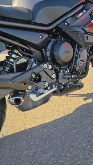 Yamaha XJ6 SP Naked Negra/Gris