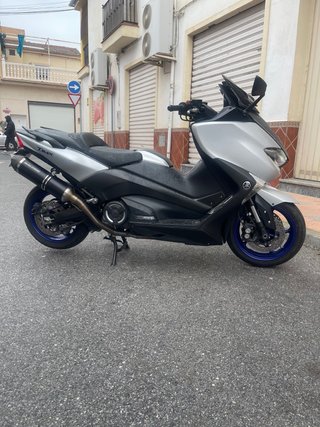 Yamaha TMAX 530 SX