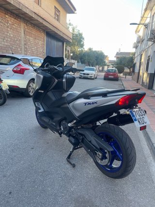 Yamaha TMAX 530 SX