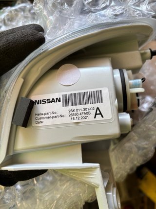 Piloto Trasero Derecho Nuevo NV200 / NV200e