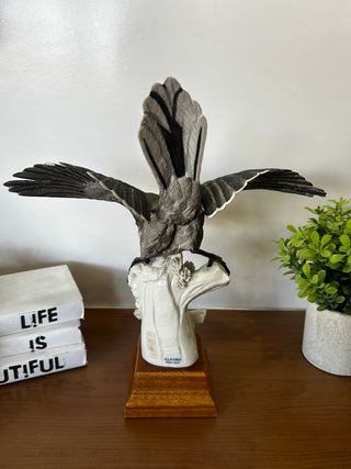 Figura Porcelana Alcaudón Real Algora