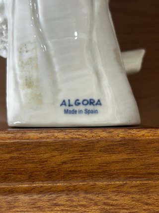 Figura Porcelana Alcaudón Real Algora