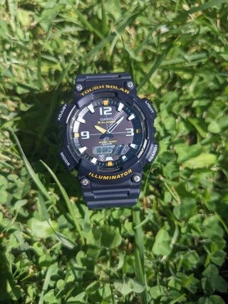 Reloj Casio AQ-S810W Tough Solar Azul Marino