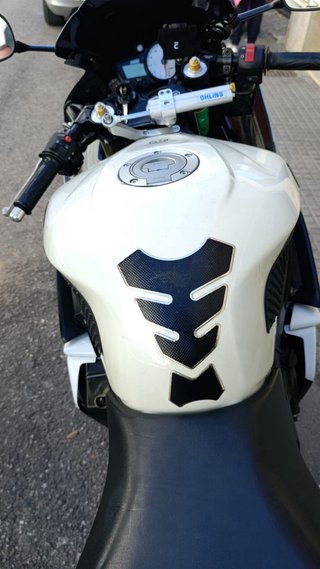 Yamaha YZF R6 Roja y Blanca