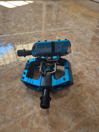 Crank brother mallet E