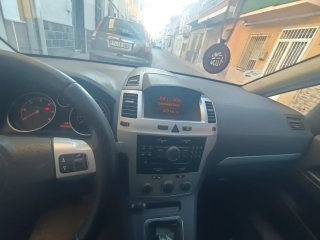 Opel Zafira 2009