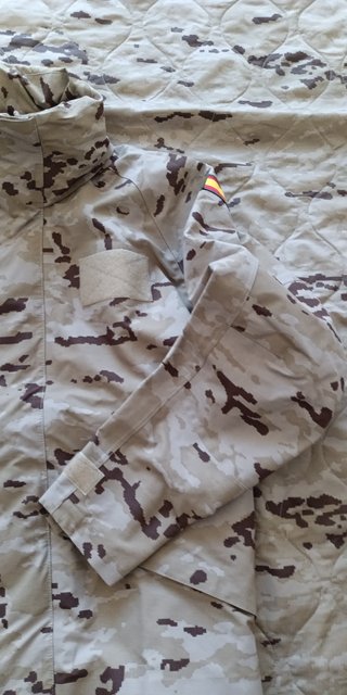 Chaqueta militar camuflaje España y forro M