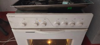 Horno Eléctrico + Placa Gas Natural Lynx