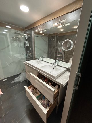 Mueble de baño doble con espejo