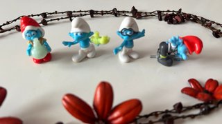 Lote 4 figuras de Pitufos