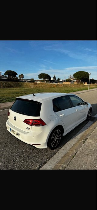 Volkswagen Golf 7 TDI R-LINE