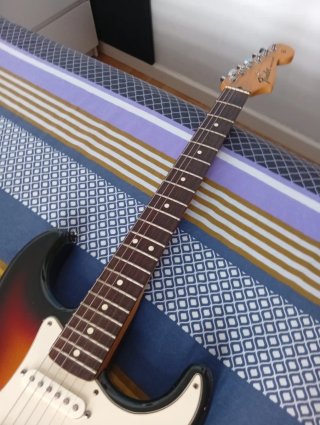 Guitarra Fender Stratocaster MX