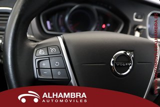 Volvo V40 CROSS COUNTRY 2.0 T4 SUMMUM 4WD AUTO 5P