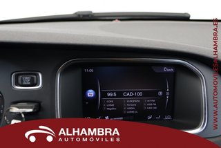 Volvo V40 CROSS COUNTRY 2.0 T4 SUMMUM 4WD AUTO 5P