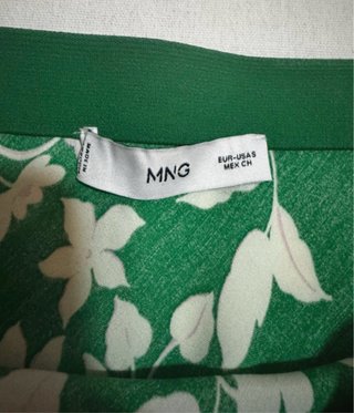 Falda larga estampada verde y blanca