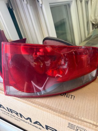 Faro trasero rojo seat altea xl