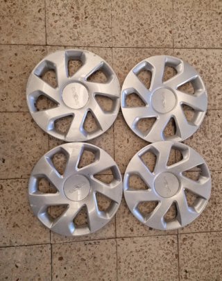 Tapacubos Dacia 15" originales(Set de 4)