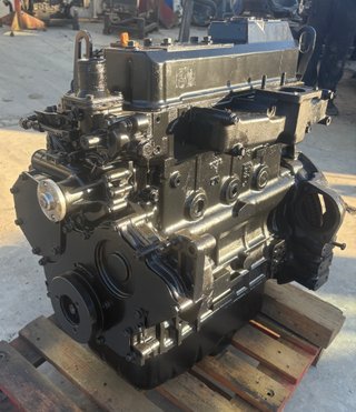 MOTOR YANMAR RECTIFICADO 4TNV94 DE 16 VÁLVULAS