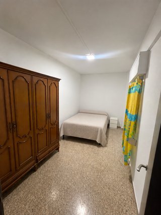 SE ALQUILA HABITACIÓN EN TORRENT