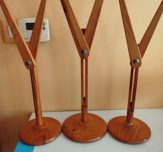 3 Perchas de madera