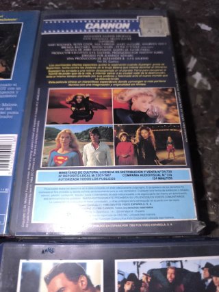 Lote 4 Películas VHS: Robocop 3, Supergirl, ....