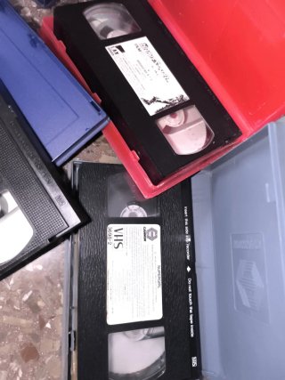 Lote 4 Películas VHS: Robocop 3, Supergirl, ....