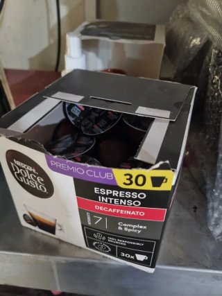 Macchina da caffè Dolce gusto e accessori