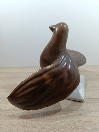 ESCULTURA DE AVE / MADERA TALLADA