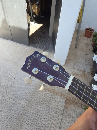 Ukelele Makala MK-S