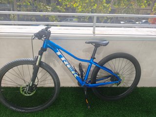 Bicicleta Trek Marlin 6 Azul
