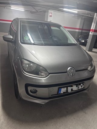 Volkswagen up! 2013