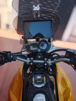 Honda Transalp 700 ABS Negra/Amarilla