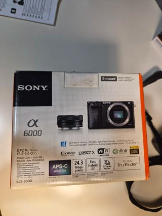 Sony Alpha 6000 Cámara Digital Plata