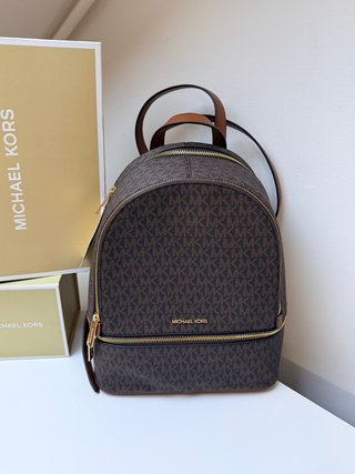 Mochila Michael Kors Marrón y Dorada