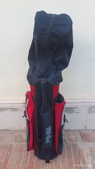 Set Palos Golf con Bolsa Ping Roja