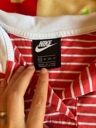 Polo Nike Rayas Rojas y Blancas