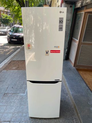 Nevera LG , fridge, frigorífico, 185x60 No frost
