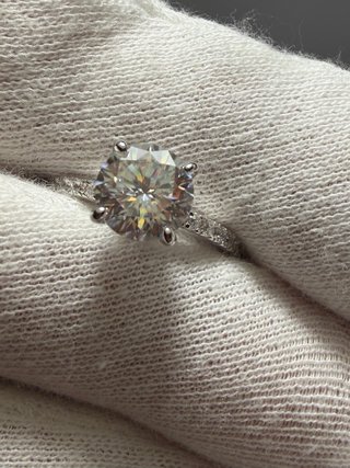 Anello Solitario Moissanite 2 ct Micro Pavé
