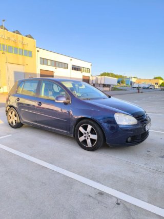 Volkswagen Golf V 1.9 TDI