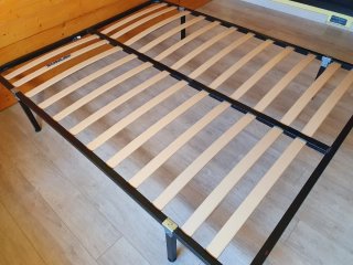 Somier Sunlay 150x190cm con 4 patas