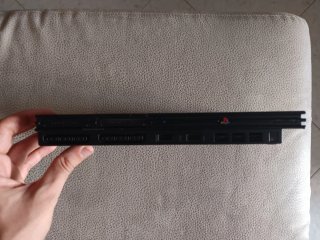 PlayStation 2 Slim Nera