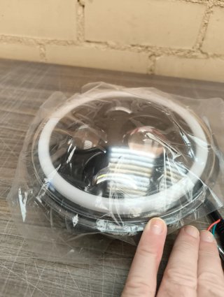 Faro LED Moto H4 7 Pulgadas