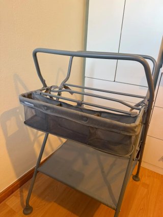 Bañera Bebé Twist & Shake con soporte