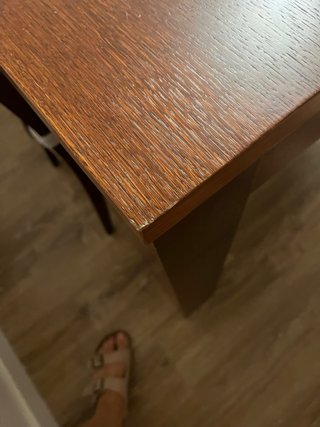 Mesa comedor madera maciza y 4 sillas.