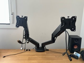 Brazo soporte doble monitor