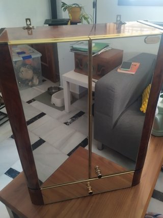 Mueble de baño antiguo madera y espejo