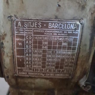 Torno de metal