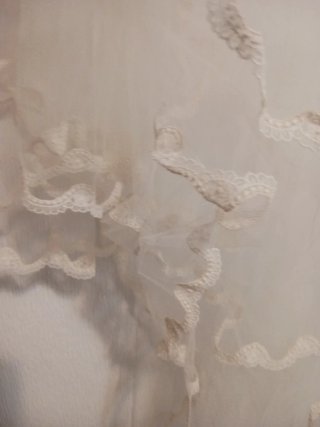 Traje de novia y velo